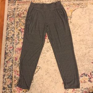 Thin leg harem pants